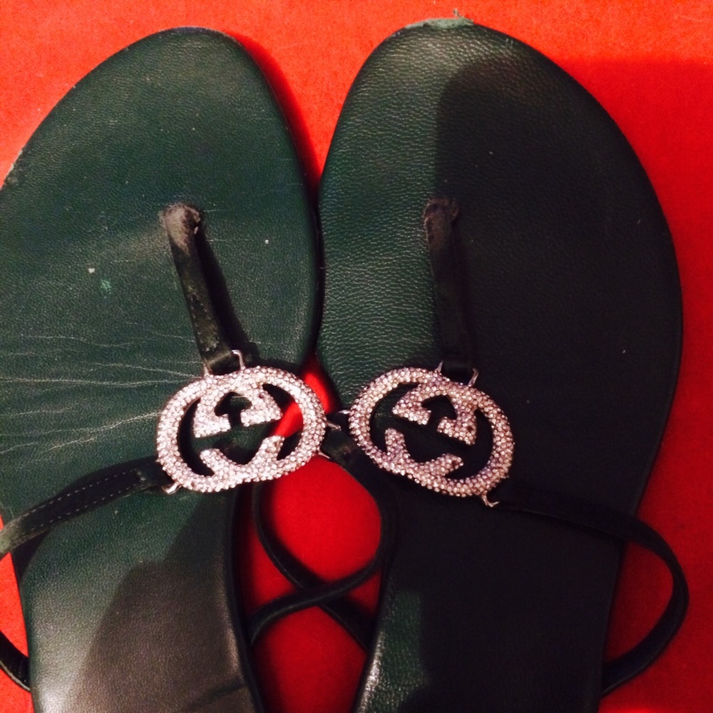 COPY - Gucci sandals 100% authentic. - Picture 2 of 10